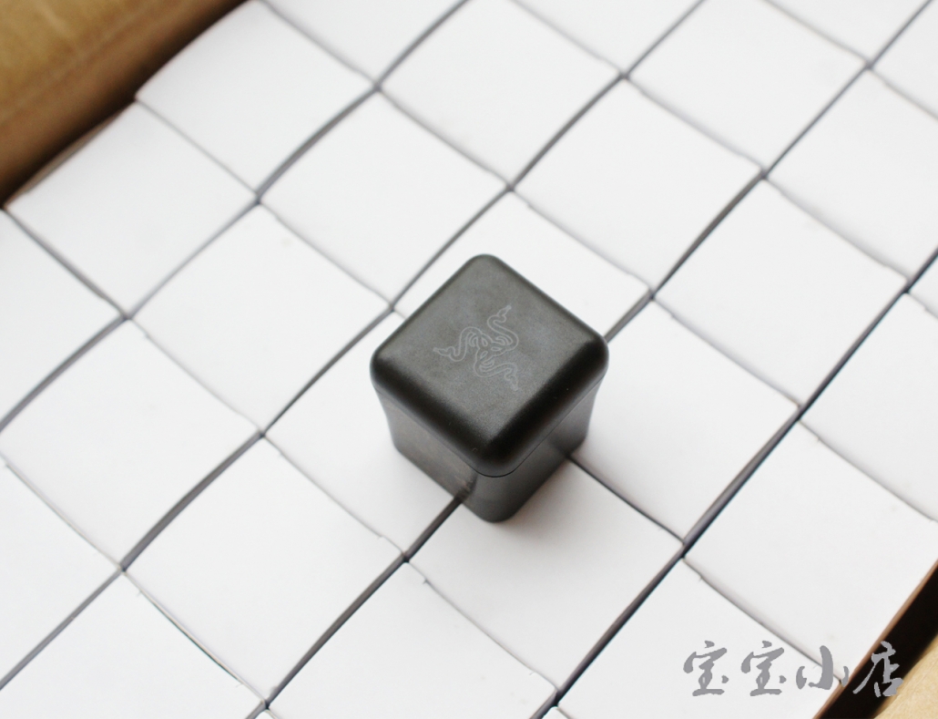 雷蛇5V 2.5A KS047844手机USB充电器 可到5V3A 移动电源充电头USB-C 充电器KS048497 Razer USB A Wall Power Adapter